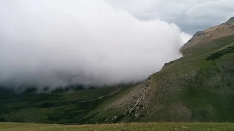 Sofa Mountain Fog Rolling In Stock Footage 165915480