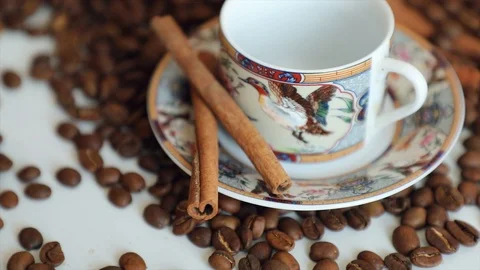 Сoffee poured into a сup Stock Footage 87848926