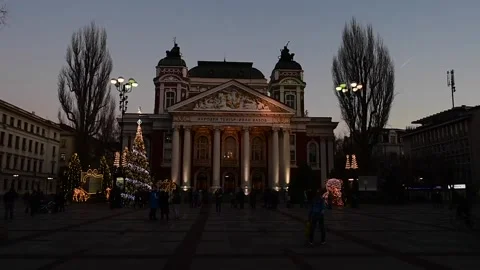 Sofia is filled with lights and Christmas decorations, Sofía (es-ES), BG - 21 De 스톡 동영상 227400249