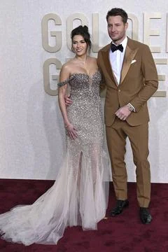  Sofia Pernas mit Ehemann Justin Hartley bei der Verleihung der 81. Golden... Stock Photos