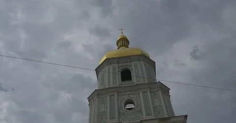 Sofia Square, Kiev, Bell Tower of Sophia Cathedral, Ukrainian Flag on the Bell Vídeos de archivo 52902062