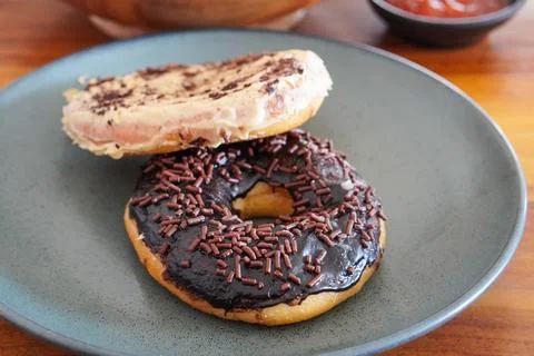 Soft and fluffy donuts dusted with fine sugar Stock-Fotos