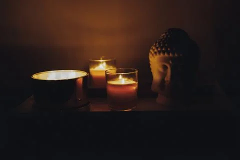 Soft candlelight warms the scene Stock-Fotos
