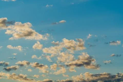 Soft Clouds in Evening Glow 写真素材