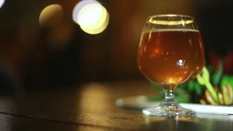 Soft drink in Bar Vídeo Stock 157670291