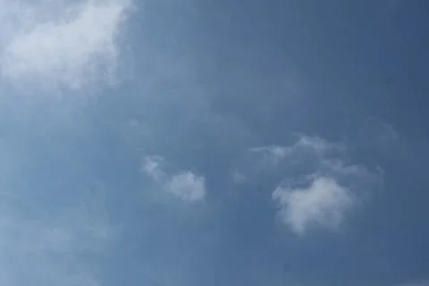 Soft White Clouds Against a Blue Sky 스톡 사진