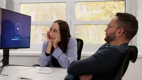 Software And Firmware Update. Installing Patch 스톡 동영상 321559317