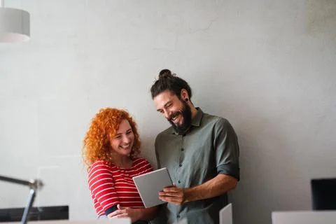 Software, coding and business woman on tablet thinking of data analytics Foto stock