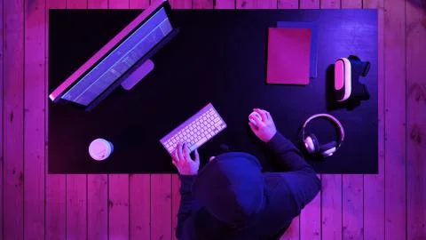 Software developer computer at dark home office. Startup and hard working Stockfoto's