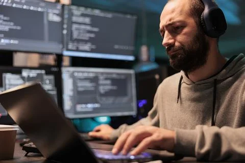 Software developer programming user interface 库存照片