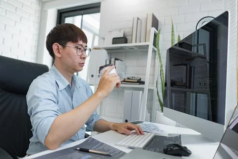 Software development concept, Male programmer checking website programming an 스톡 사진