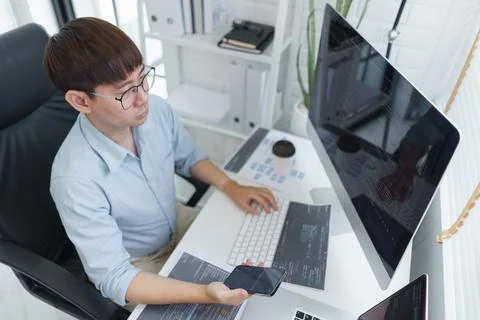 Software development concept, Male programmer check website programming on sm 스톡 사진