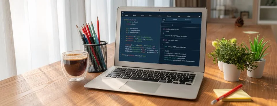 Software development programming on computer screen for modish application Stockfoto's