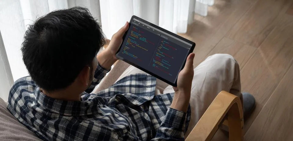 Software development programming on computer screen for modish application Stockfoto's