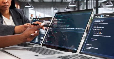Software Engineer And Programmer Collaborate On Coding Project At Desk. Stock-Fotos