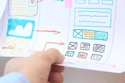 Software engineer developer designing application for modern smartphone. Ux U 스톡 사진