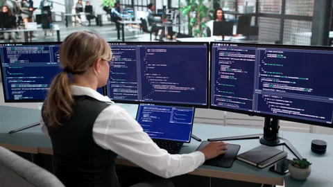 Software Engineer Focused On Coding Secure Data Systems 스톡 동영상 343879027