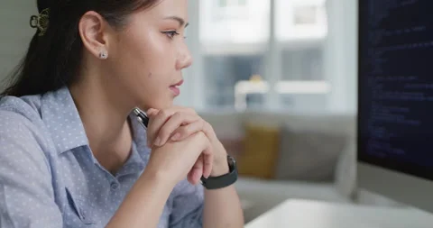 Software freelance engineer can't find solution solving coding bug. 動画素材 177456160