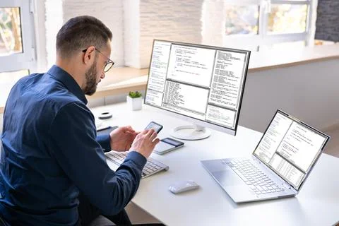 Software Programmer Or Coder Man 스톡 사진