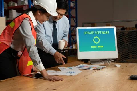 Software update on computer for modish version of device software Foto stock