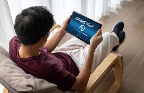 Software update on computer for modish version of device software 스톡 사진