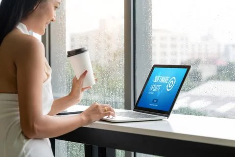 Software update on computer for modish version of device software 스톡 사진