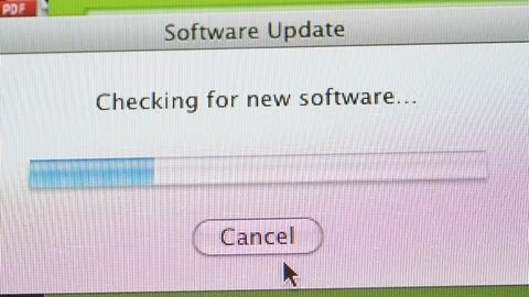 Software update on latest Apple Computer iMac Vídeo Stock 99138361