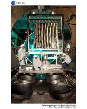Solar Array Concentrator in Vacuum Tank 6 Copyright: xpiemagsx piemagsspac... Foto stock