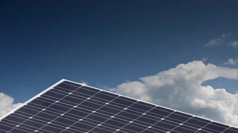 Solar cell panel with cloud timelapse Video stock 5159647