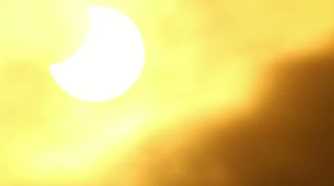 Solar Eclipse 31-1 Stock Footage 11061311
