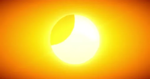 Solar Eclipse during sunset 動画素材 231687865
