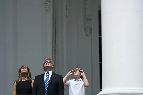 Solar eclipse at the White House, Washington, USA - 21 Aug 2017 Fotos de archivo