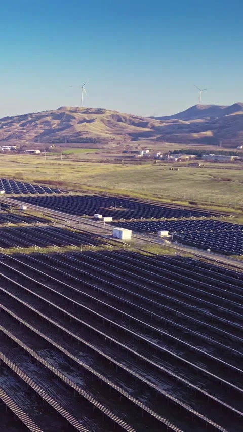 Solar energy utilization, vertical short video, phone background Stock Footage 283344888