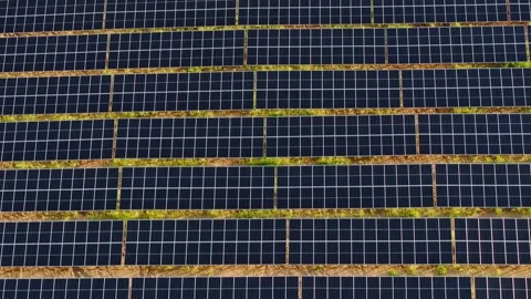 Solar Grid Pullback Reveal Stockbeeldmateriaal 347964352