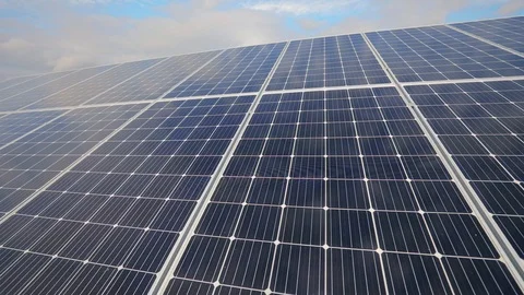Solar panel close-up, solar energy production farm. Renewable Sun Energy Vidéo 118515191