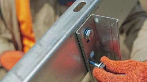 Solar panel construction worker Video stock 131268129