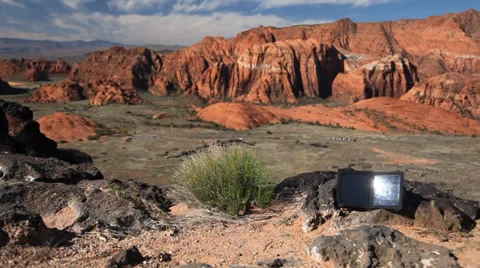 Solar panel dolly cliff tight Vídeos de archivo 37120922