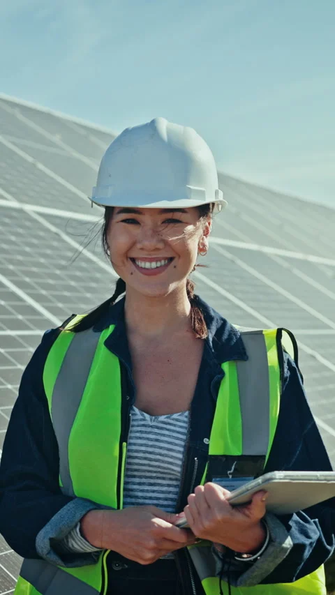 Solar panel, face or engineer on site with tablet, about us and career pride in Stock Footage 333162125