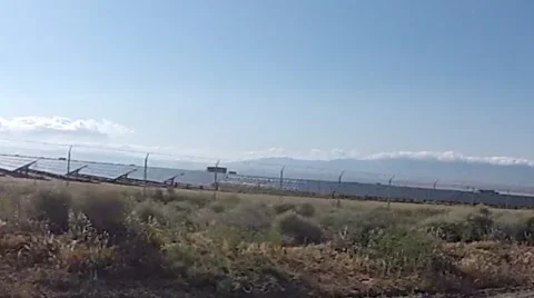 Solar Panels in the Desert 動画素材 49112965