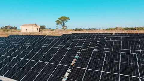 Solar Panels Generating Clean Renewable Energy 動画素材 325542766