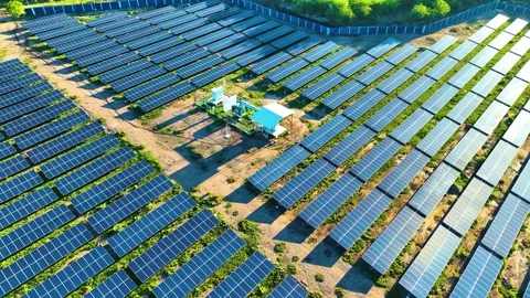 Solar Panels - Orbiting Shot 库存影片 251723950