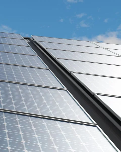 Solar panels on a roof.3D animation 스톡 동영상 265808743