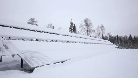 Solar panels in winter pan. Stock-Footage 147596354