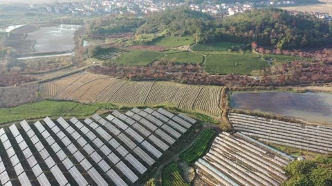 Solar power station in mountain Video stock 166389911