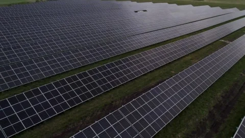 Solar Power Station Panels In The Fields Stockbeeldmateriaal 243597536