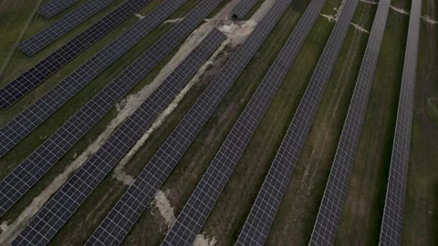 Solar Power Station Panels In The Fields Stockbeeldmateriaal 243597741