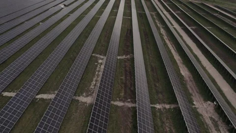 Solar Power Station Panels In The Fields Stockbeeldmateriaal 243597760