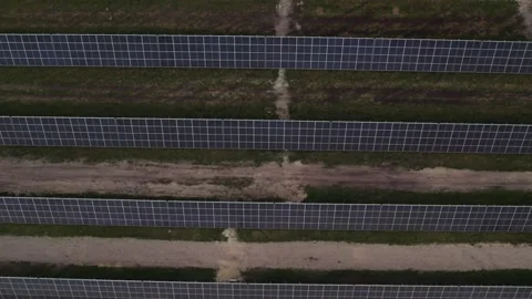 Solar Power Station Panels In The Fields Stockbeeldmateriaal 243597761