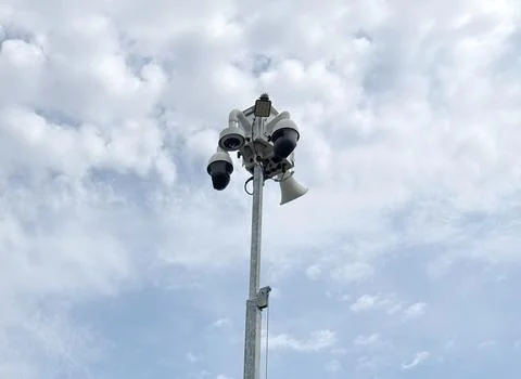 Solar Powered Security Camera Trailer Surveillance Stockfoto's