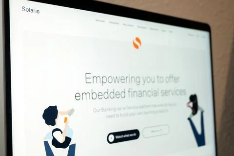 Solaris website displaying embedded financ.. Stockfoto's